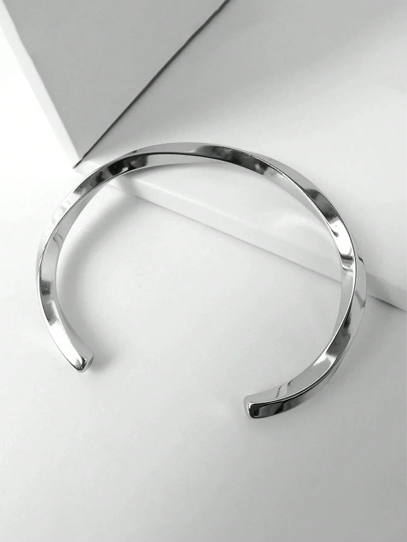 Men's Summer Moebius Twist Openable Adjustable Stainless Steel Bracelet, Waterproof, Fade-Resistant, Suitable For Daily Wear, Perfect Mother's Day Gift - KHOY