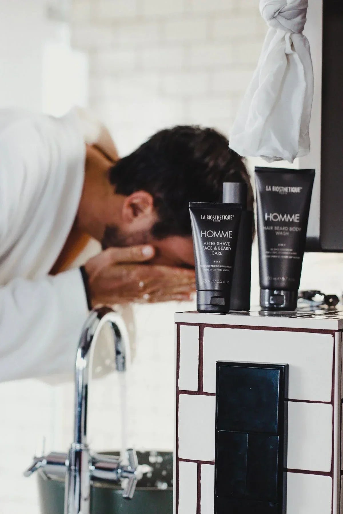Men Cosmetics and Fragrances - KHOY