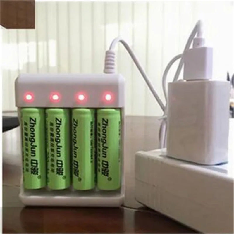 Fast-Charging USB Battery Charger with 4 Slots - For Smart, for AA/AAA & Lithium Rechargeable Batteries - KHOY