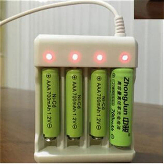Fast-Charging USB Battery Charger with 4 Slots - For Smart, for AA/AAA & Lithium Rechargeable Batteries - KHOY