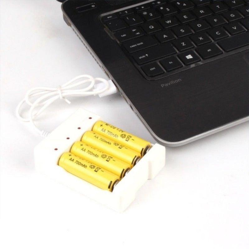 Fast-Charging USB Battery Charger with 4 Slots - For Smart, for AA/AAA & Lithium Rechargeable Batteries - KHOY